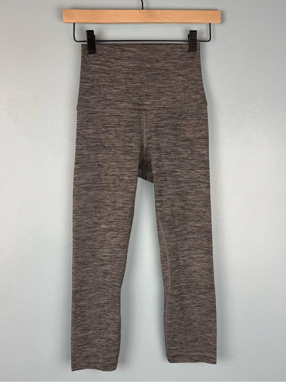 Lululemon Align High-Rise Crop 21